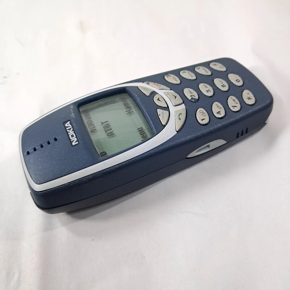Vintage Nokia‎ 3360 blue Cell Phone Non-Working Sample Collector's display
